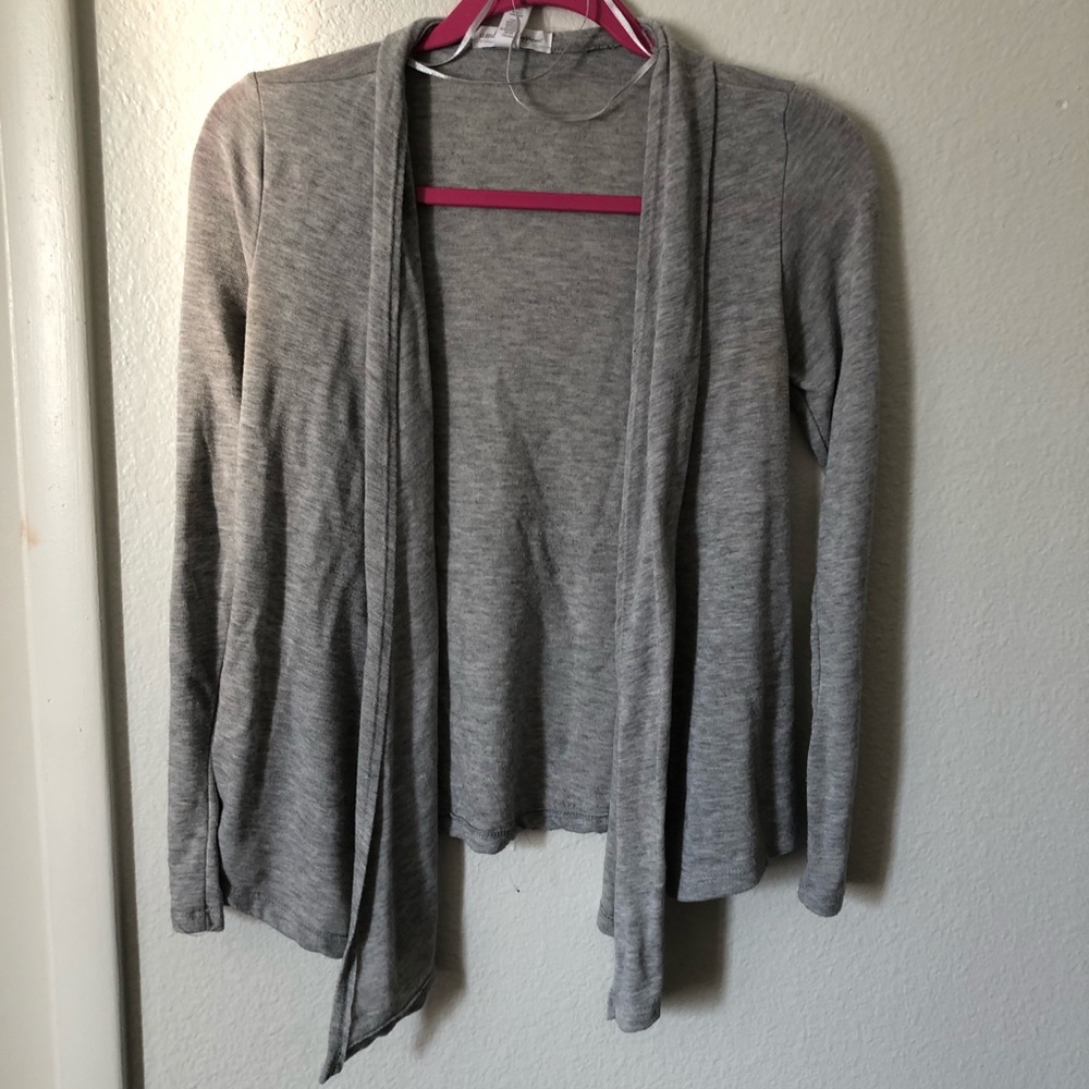 Grey cardigan